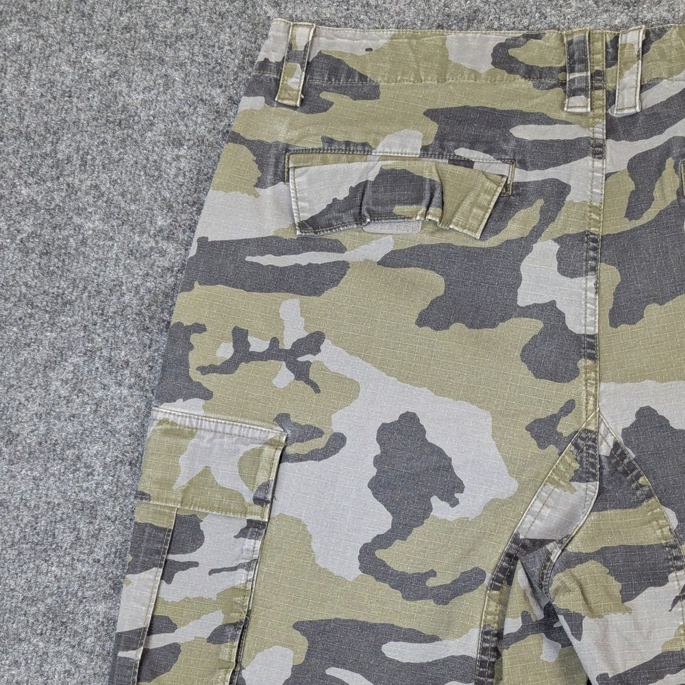 Fox Racing Mens Camo Cargo Shorts Size 38 Green Grey Ripstop Motocross MX Skater - Picture 5 of 16